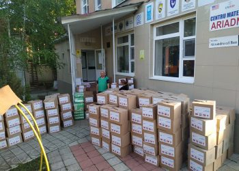 În perioada de pandemie UN Women Moldova continuă să susțină echipele multidisciplinare din raioanele de nord a țării cu echipament de protecție și Comunitatea Romă din zona de nord cu pachete igienice