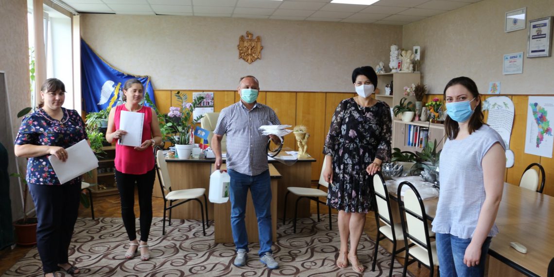 În perioada de pandemie UN Women Moldova prin intermediul A.O. Artemida susține echipele multidisciplinare din localitățile Glodeni, Sturzovca, Fundurii Noi, Fundurii Vechi,Recea,Pîrjota și Nicoreni cu echipament de protecție și dezinfectant.