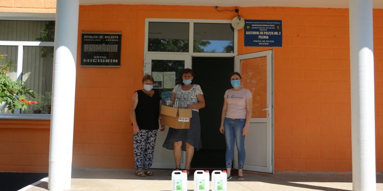 În perioada de pandemie A.O. Artemida susține echipa multidisciplinară din localitatea Miciurin cu echipament de protecție și dezinfectant cu suportul UN Women Moldova.