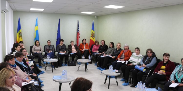 «Consolidarea cunoștințelor și competențelor asistenților sociali din cadrul STAS Drochia privind intervenția în cazurile de violență în bază de gen și violență în familie».
