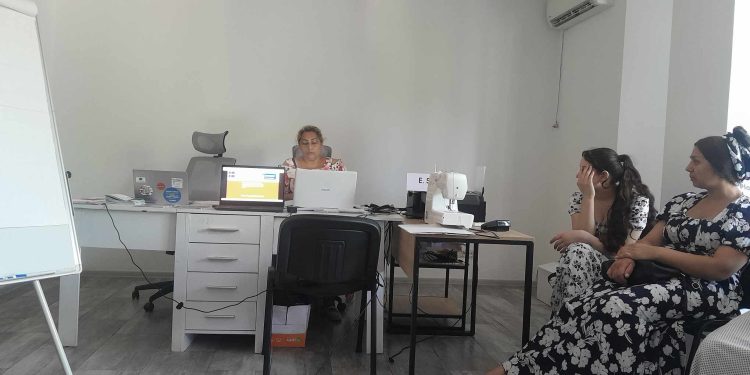 „RomaSafe: Protecția Femeilor Rome, Prevenirea Violenței”