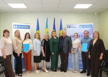 Semnarea contractelor cu subgrantiștii